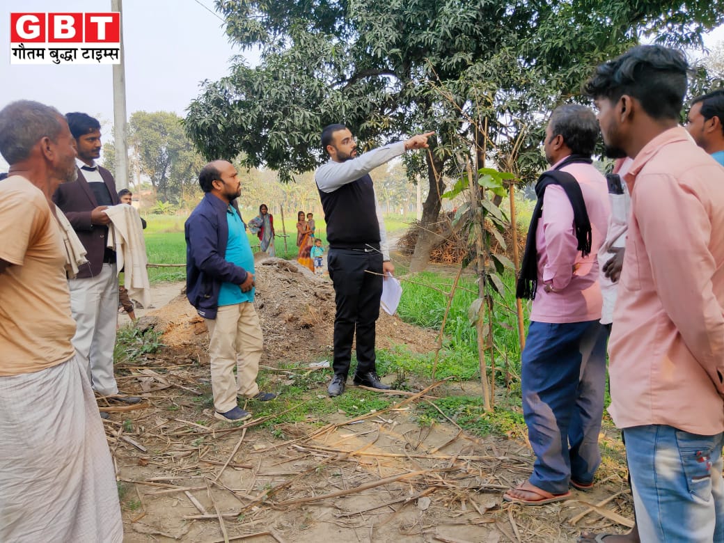 तमकुही राज तहसील न्यायालय में चौथे दिन अधिवक्ता हड़ताल पर उप जिलाधिकारी न्यायालय में हुई पुकार बादकारियों ने स्वयं की पैरवी